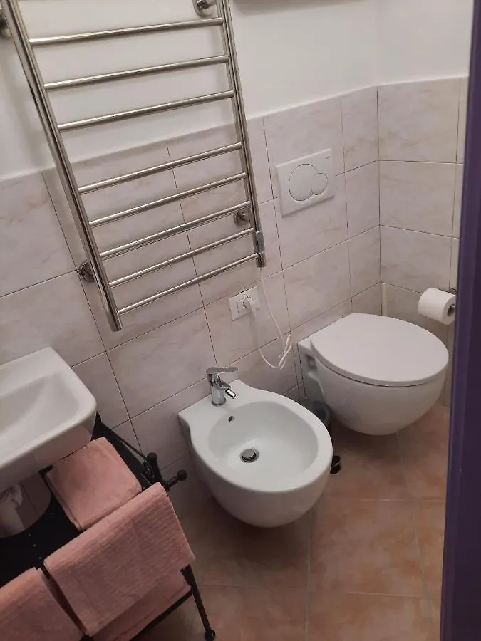 Affittacamere Simotta Loano Bed & Breakfast