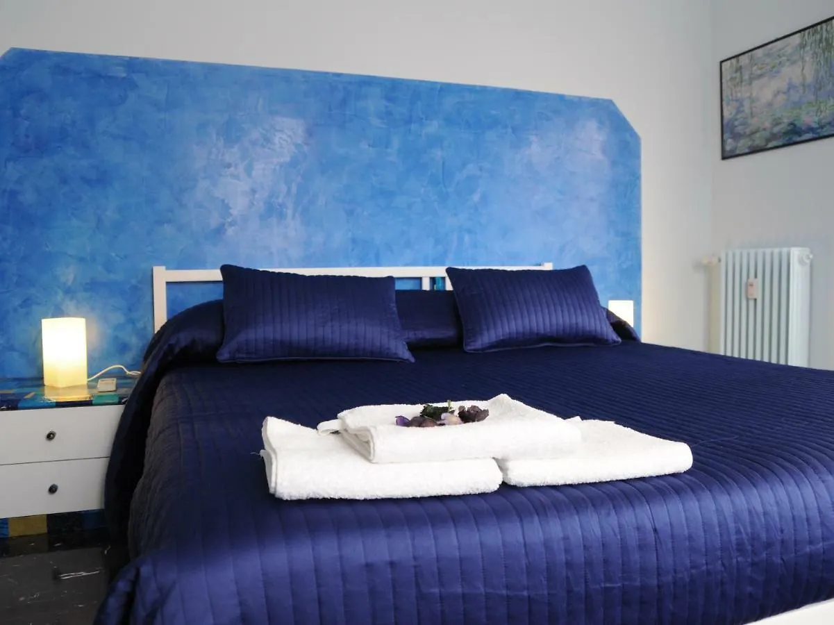 Affittacamere Simotta Loano Bed & Breakfast